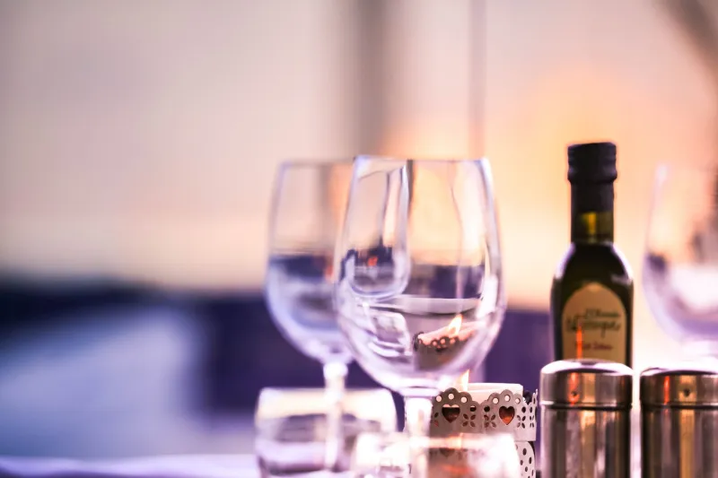 What to Pour When the Chef Is Three Feet Away: A Teppan Pairing Primer