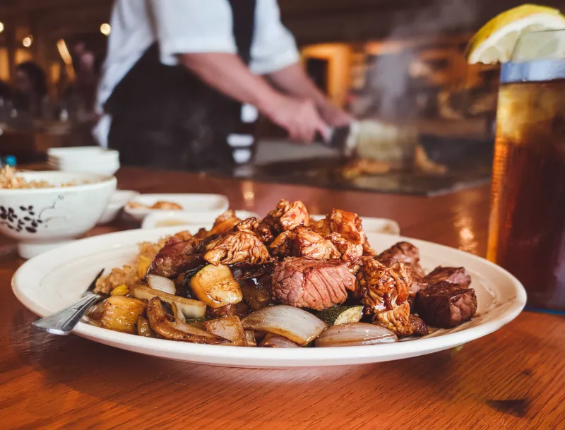 Paying for the Fire: Where Your Money Actually Goes at a High-End Teppanyaki Counter